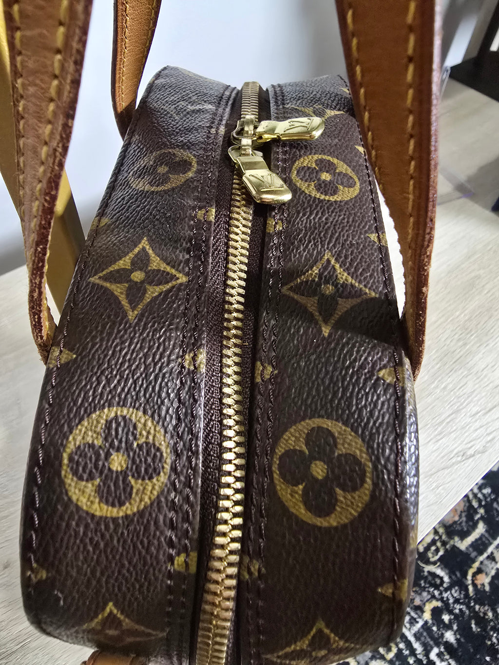 Louis Vuitton Monogram Spontini Satchel Vachetta Leather Handles Shoulder Strap