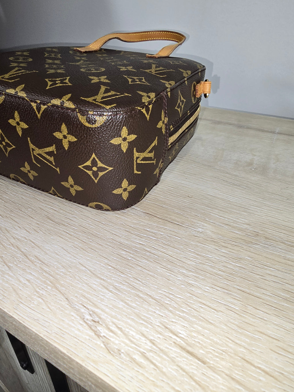 Louis Vuitton Monogram Spontini Satchel Vachetta Leather Handles Shoulder Strap