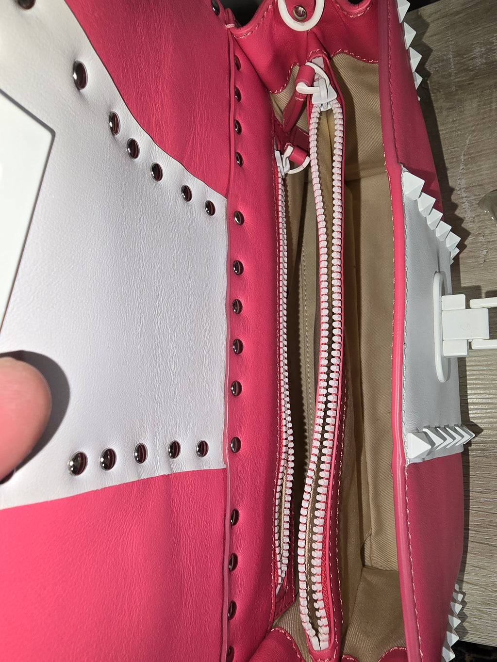 Valentino Garavani My Rockstud Shoulder Bag Pink White Leather Studded Strap