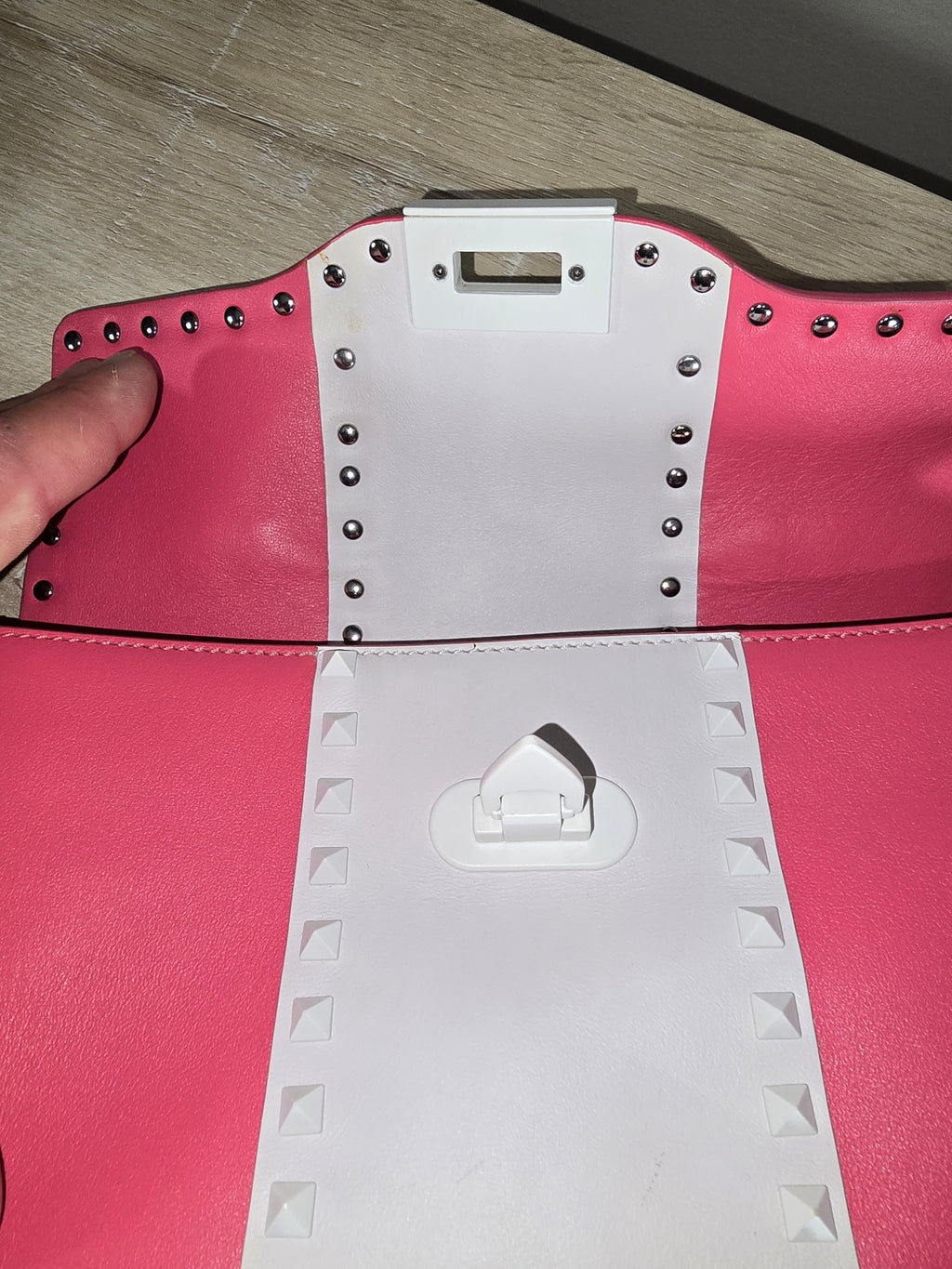 Valentino Garavani My Rockstud Shoulder Bag Pink White Leather Studded Strap