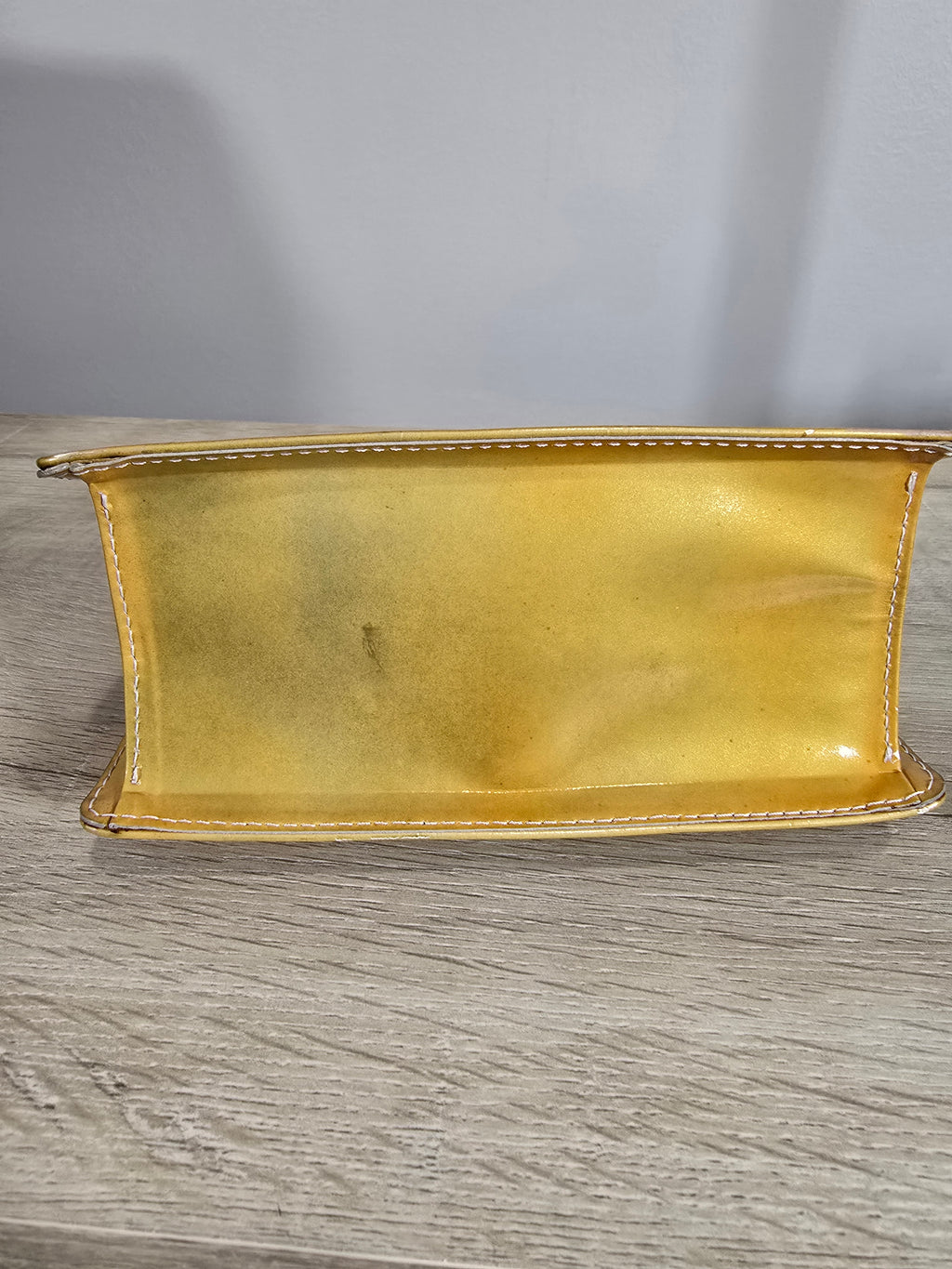 Louis Vuitton Monogram Vernis Spring Street Hand Bag Yellow Gold Hardware