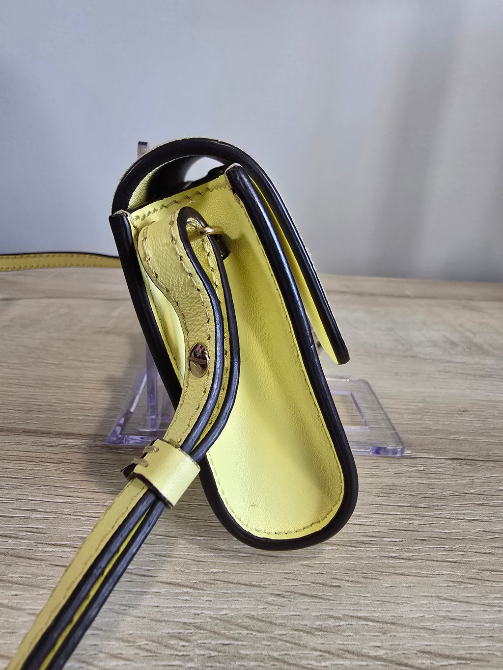 Chloé Faye Small Shoulder Bag — Lemonade Yellow