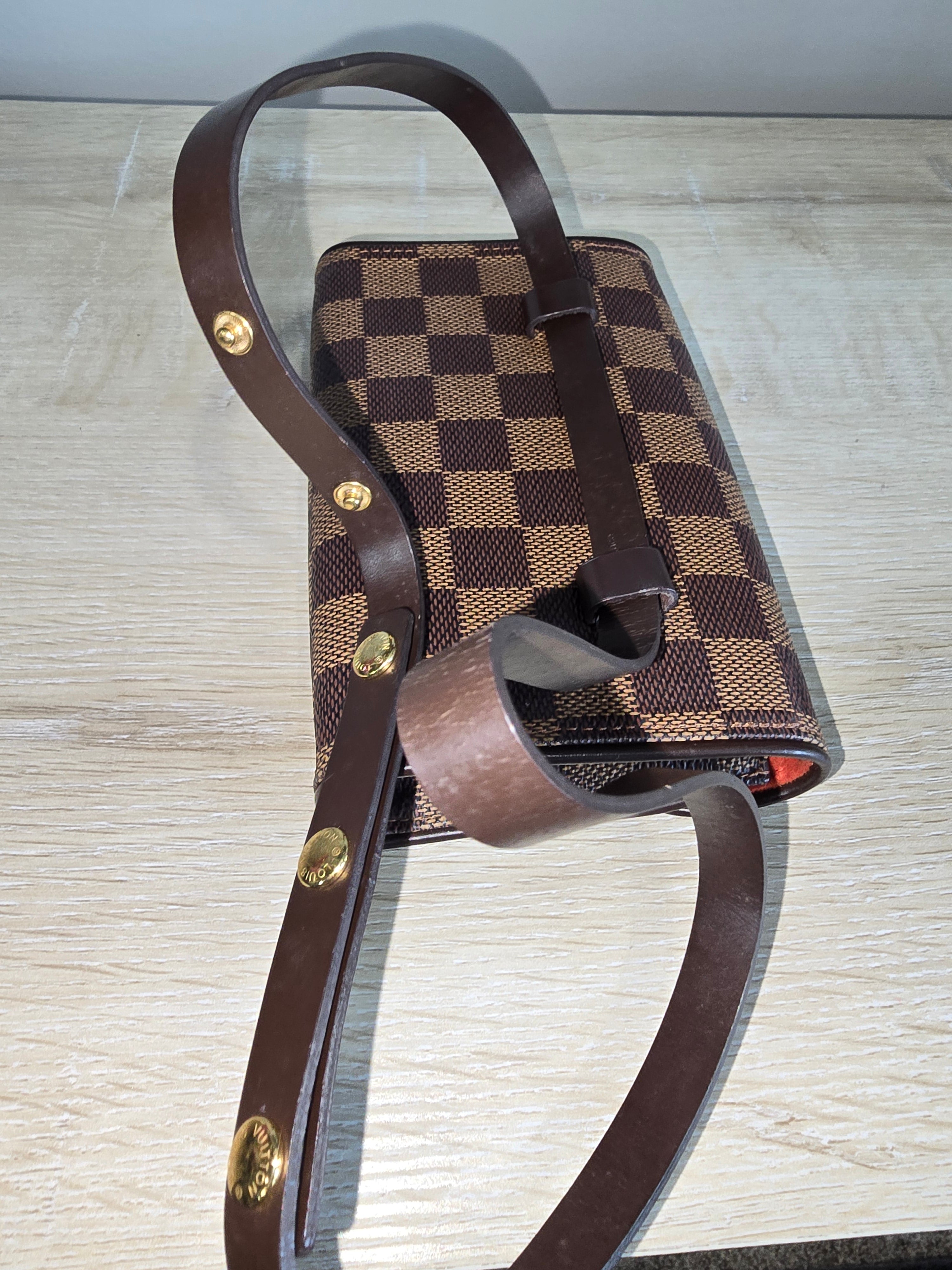 Louis Vuitton Damier Ebene Pochette Florentine