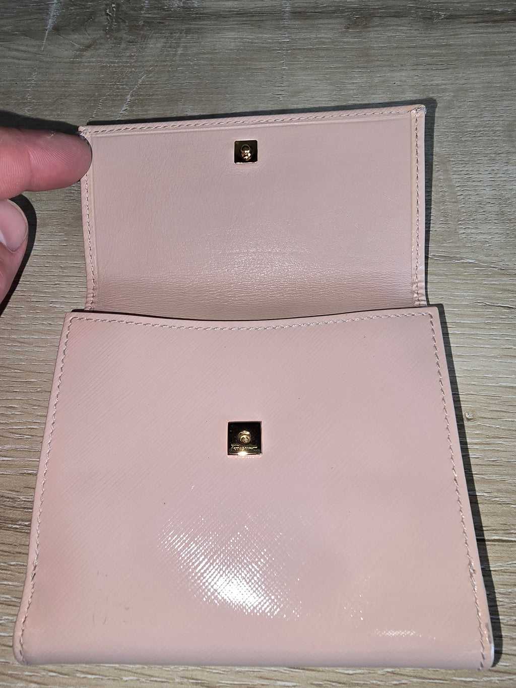 Salvatore Ferragamo Gancini Leather Coin Purse — Blush Pink