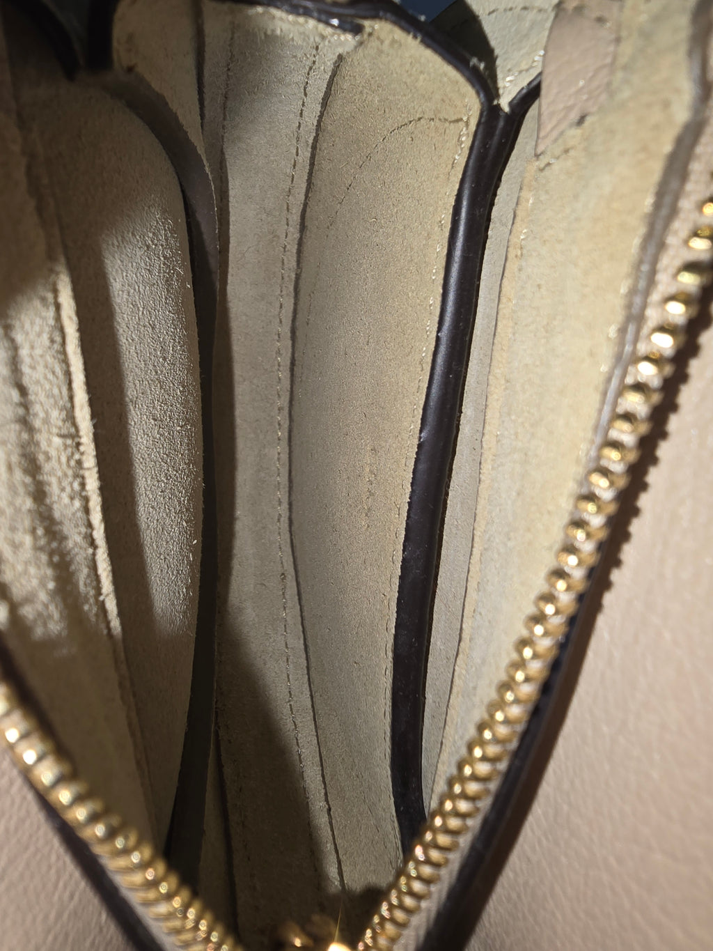 Chloé Mini Pixie Crossbody — Beige / Gold Hardware