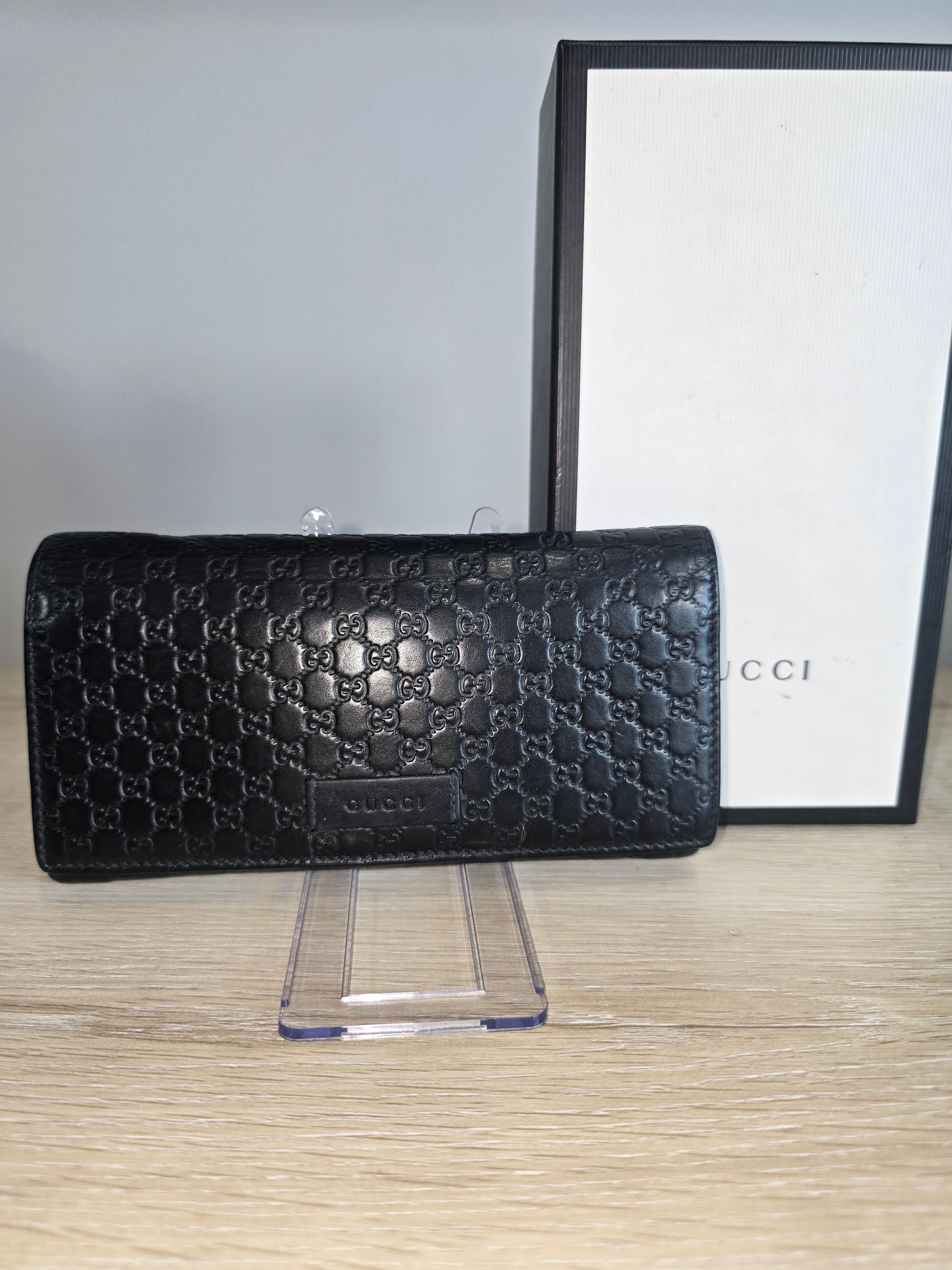 Gucci Microguccissima Leather Wallet — Black