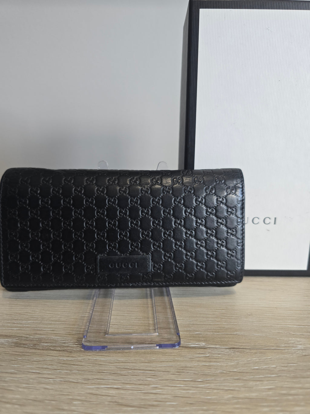 Gucci Microguccissima Leather Wallet — Black