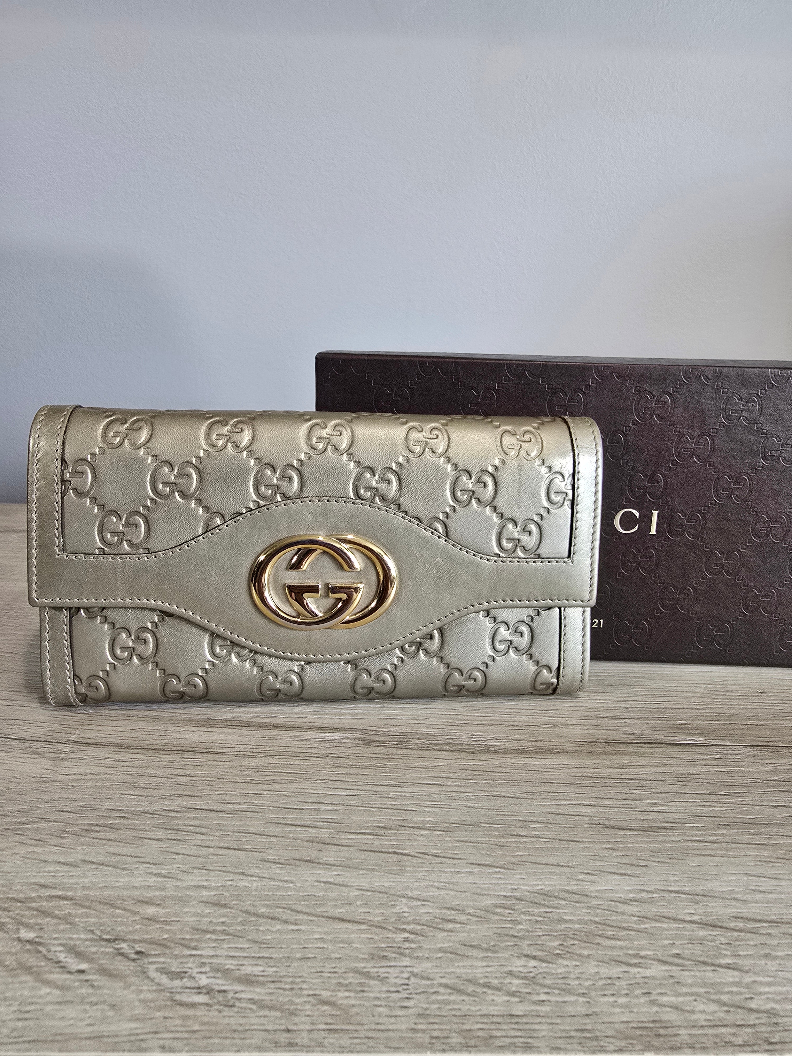 Gucci Interlocking G Continental Long Wallet — Champagne Guccissima