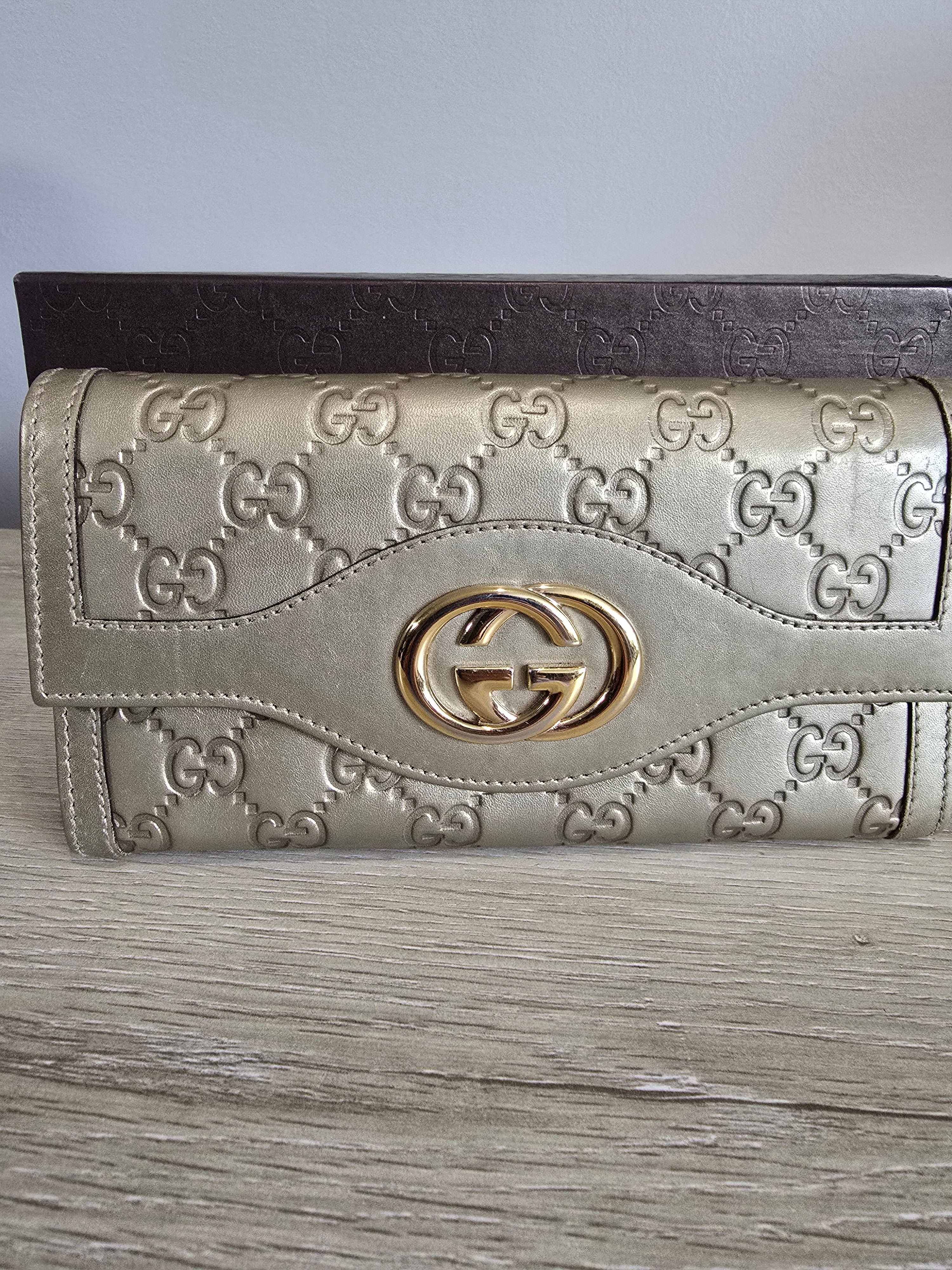 Gucci Interlocking G Continental Long Wallet — Champagne Guccissima