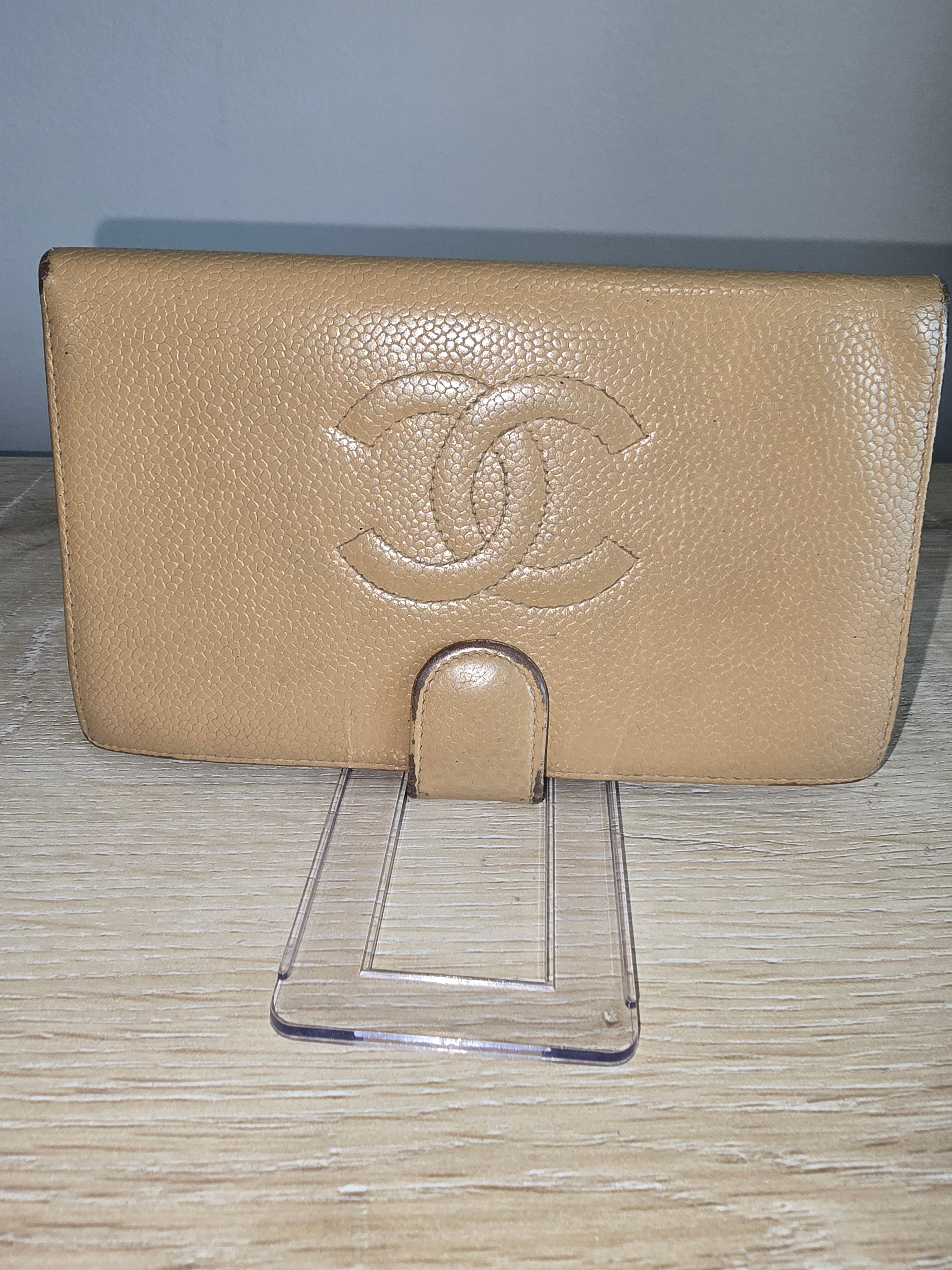 Chanel Vintage Caviar Leather Long Wallet — Beige