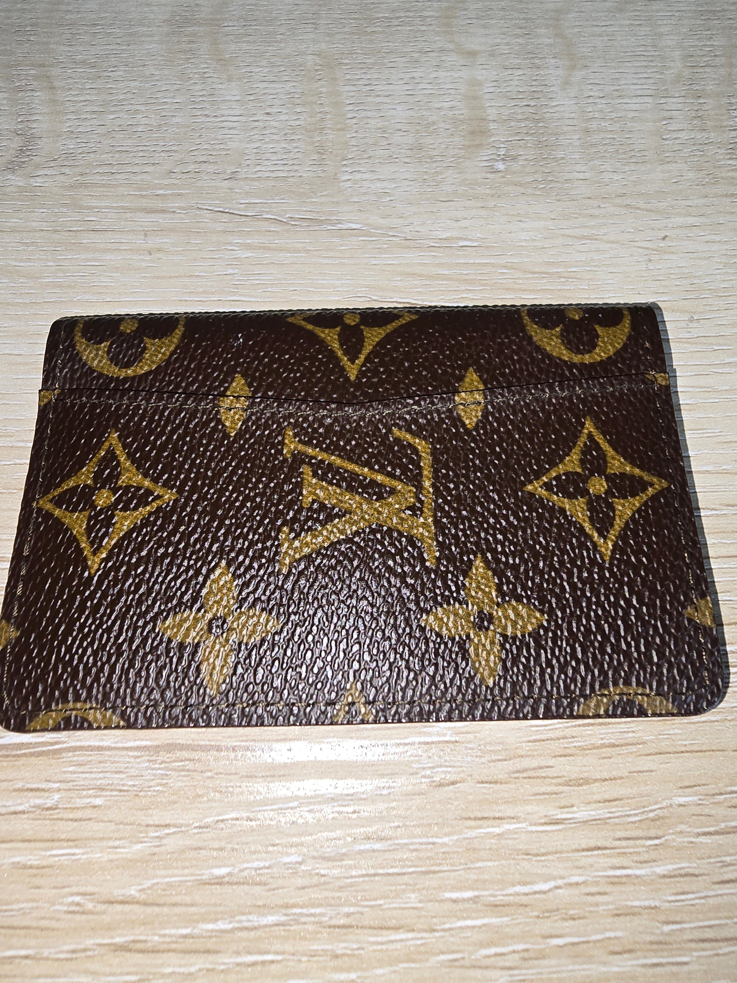 Louis Vuitton Monogram Card Holder