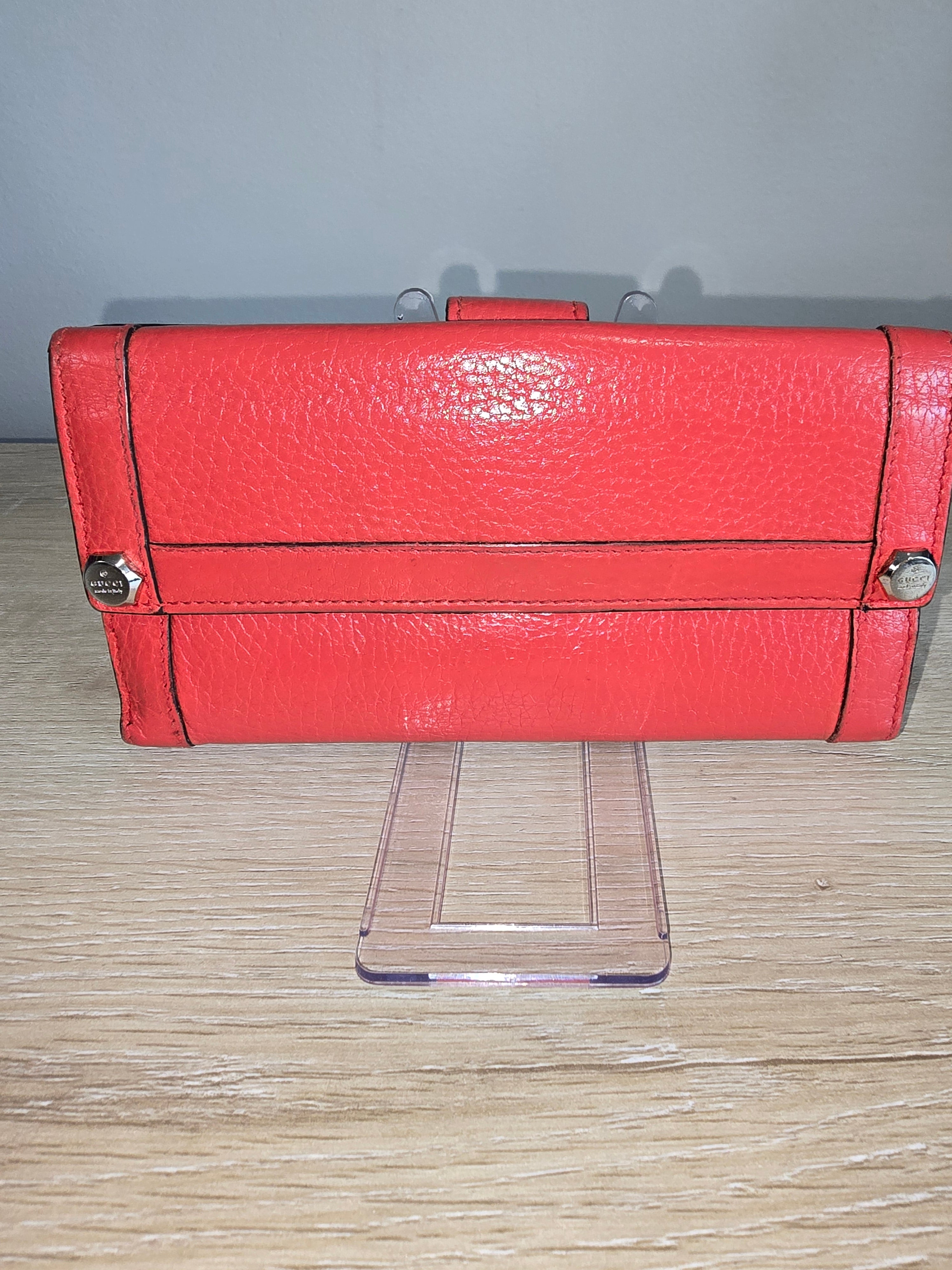 Gucci Charmy Continental Wallet — Scarlet Leather