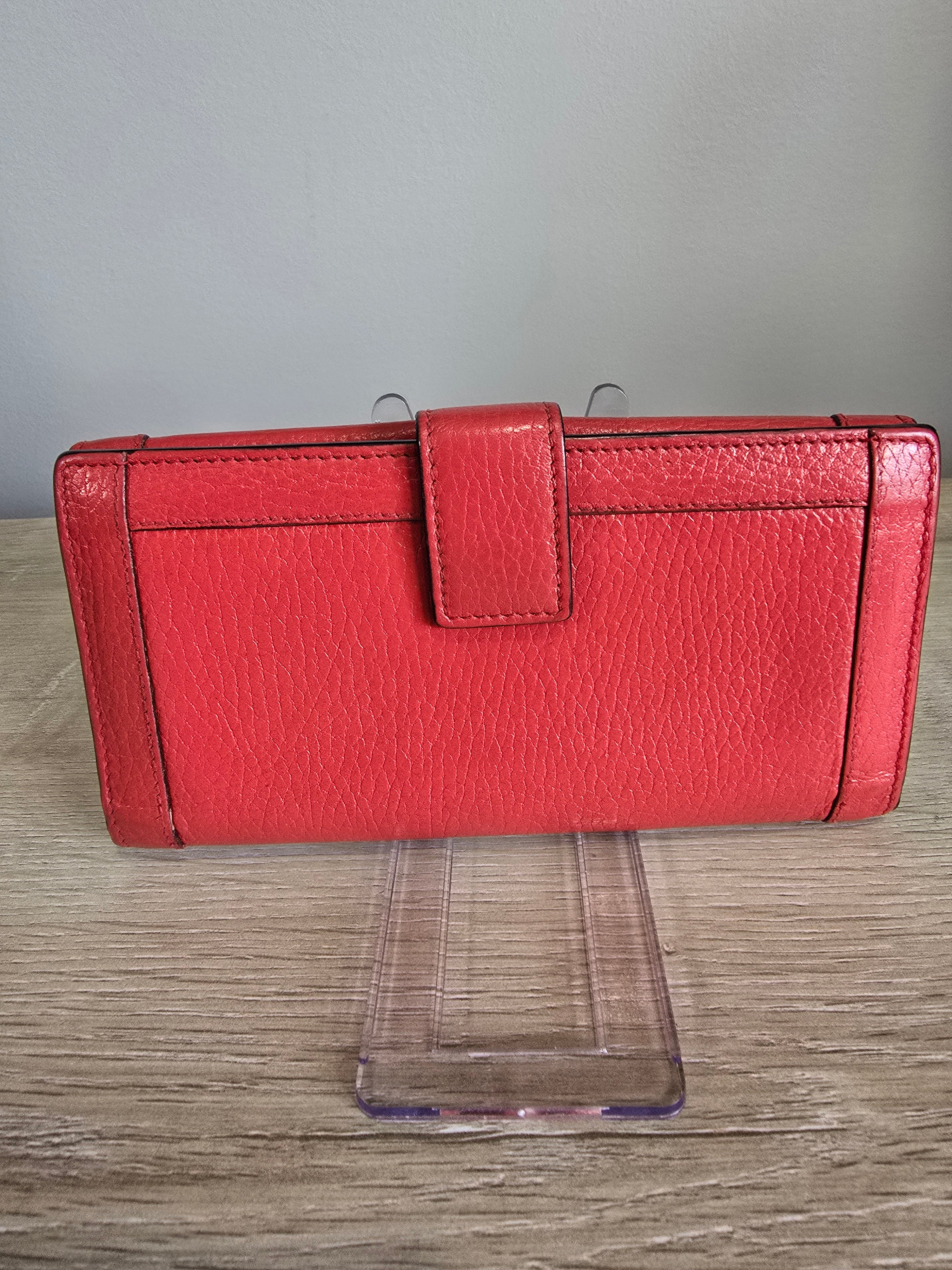 Gucci Charmy Continental Wallet — Scarlet Leather
