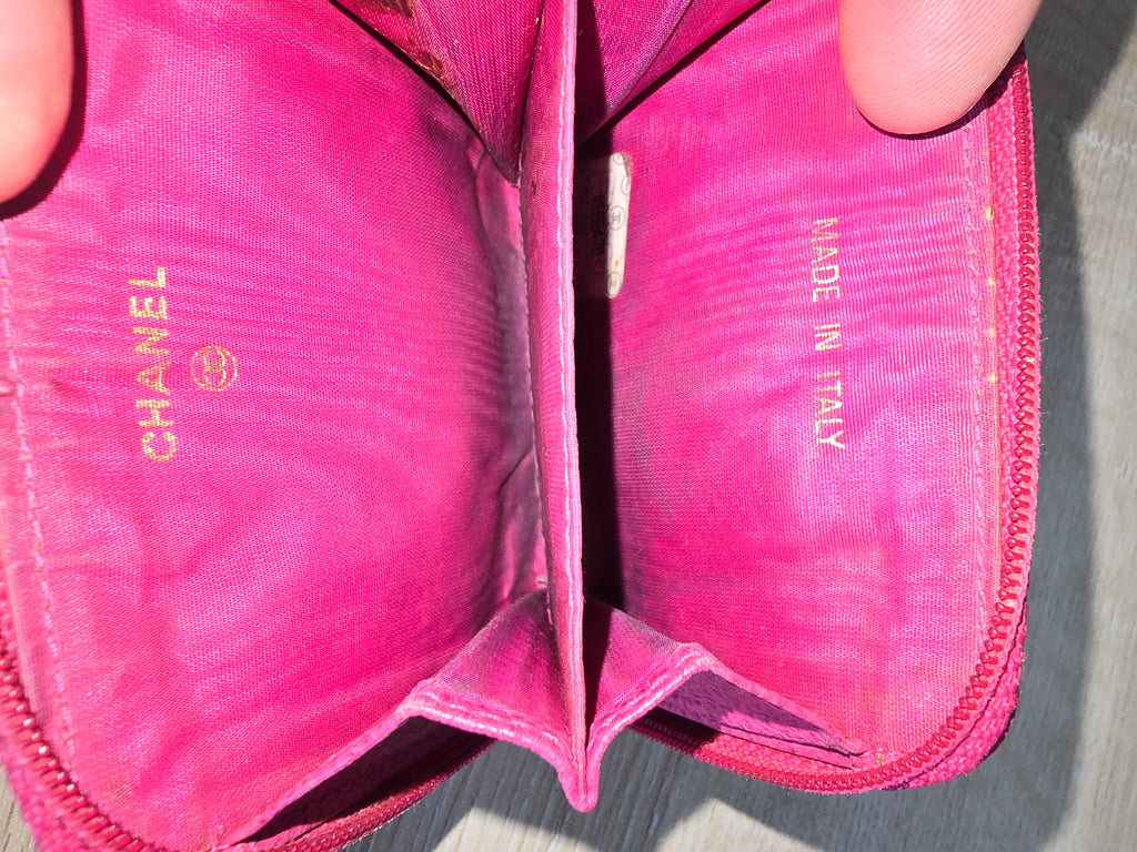 Chanel Vintage Caviar Leather Zip Coin Purse — Pink