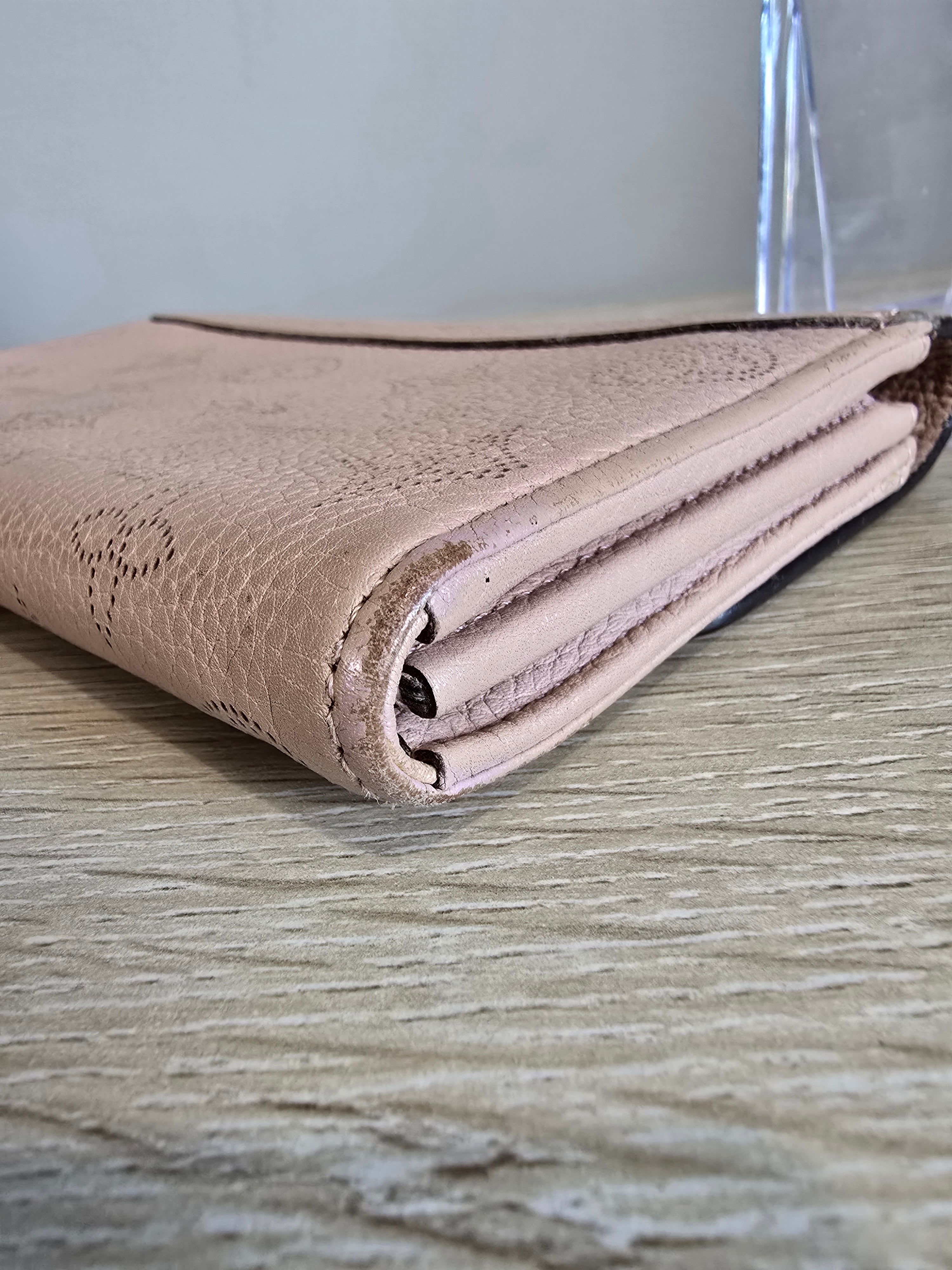 Louis Vuitton Iris Wallet — Mahina Perforated Leather / Magnolia Pink / Silver Hardware