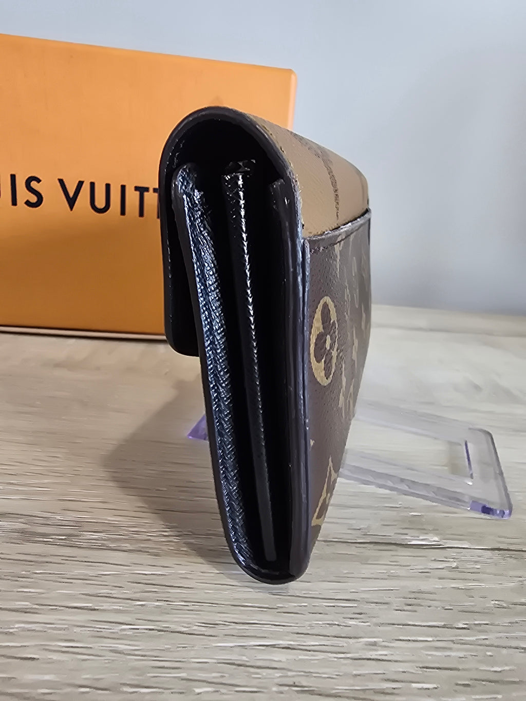 Louis Vuitton Reverse Monogram Giant Sarah Wallet