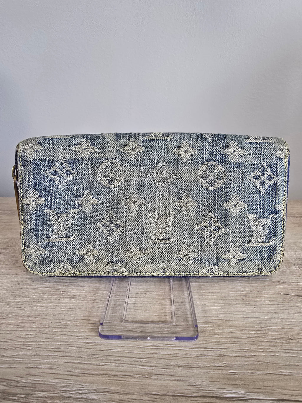 Louis Vuitton Monogram Denim Zippy Wallet