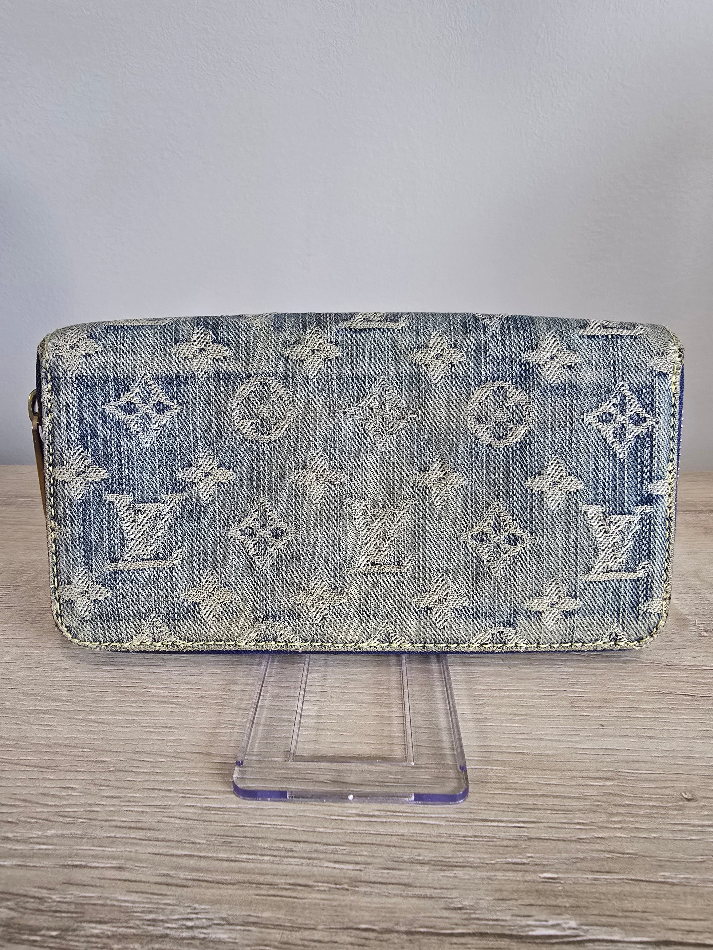 Louis Vuitton Monogram Denim Zippy Wallet