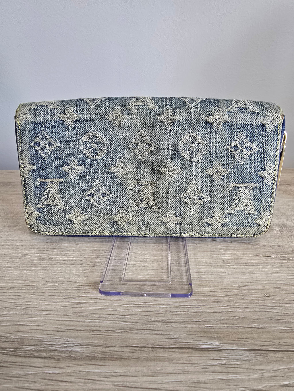 Louis Vuitton Monogram Denim Zippy Wallet