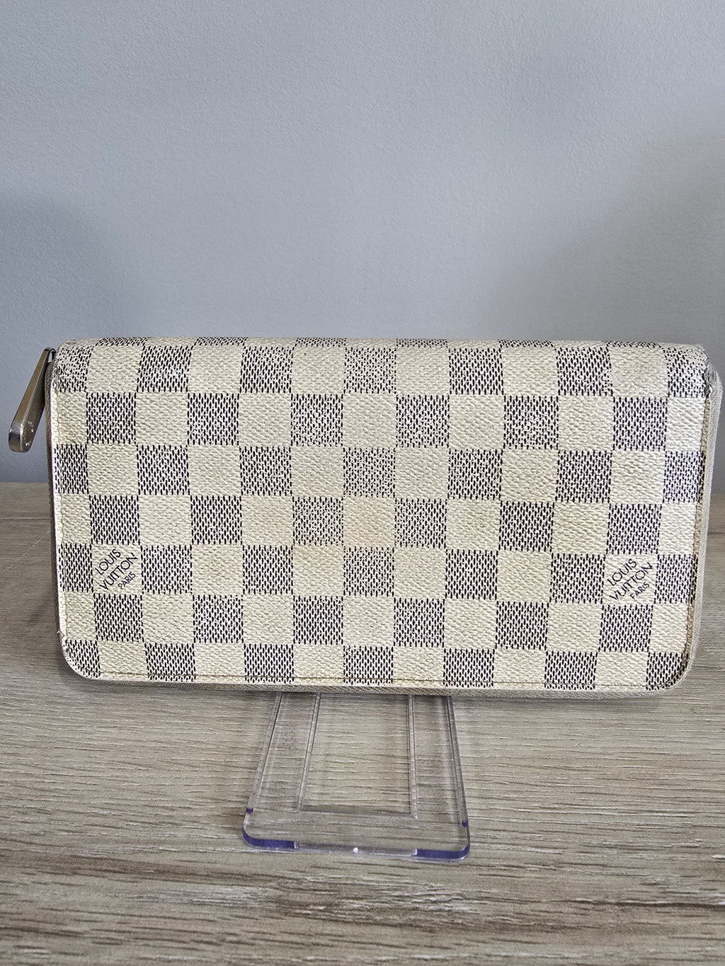 Louis Vuitton Damier Azur Zippy Wallet