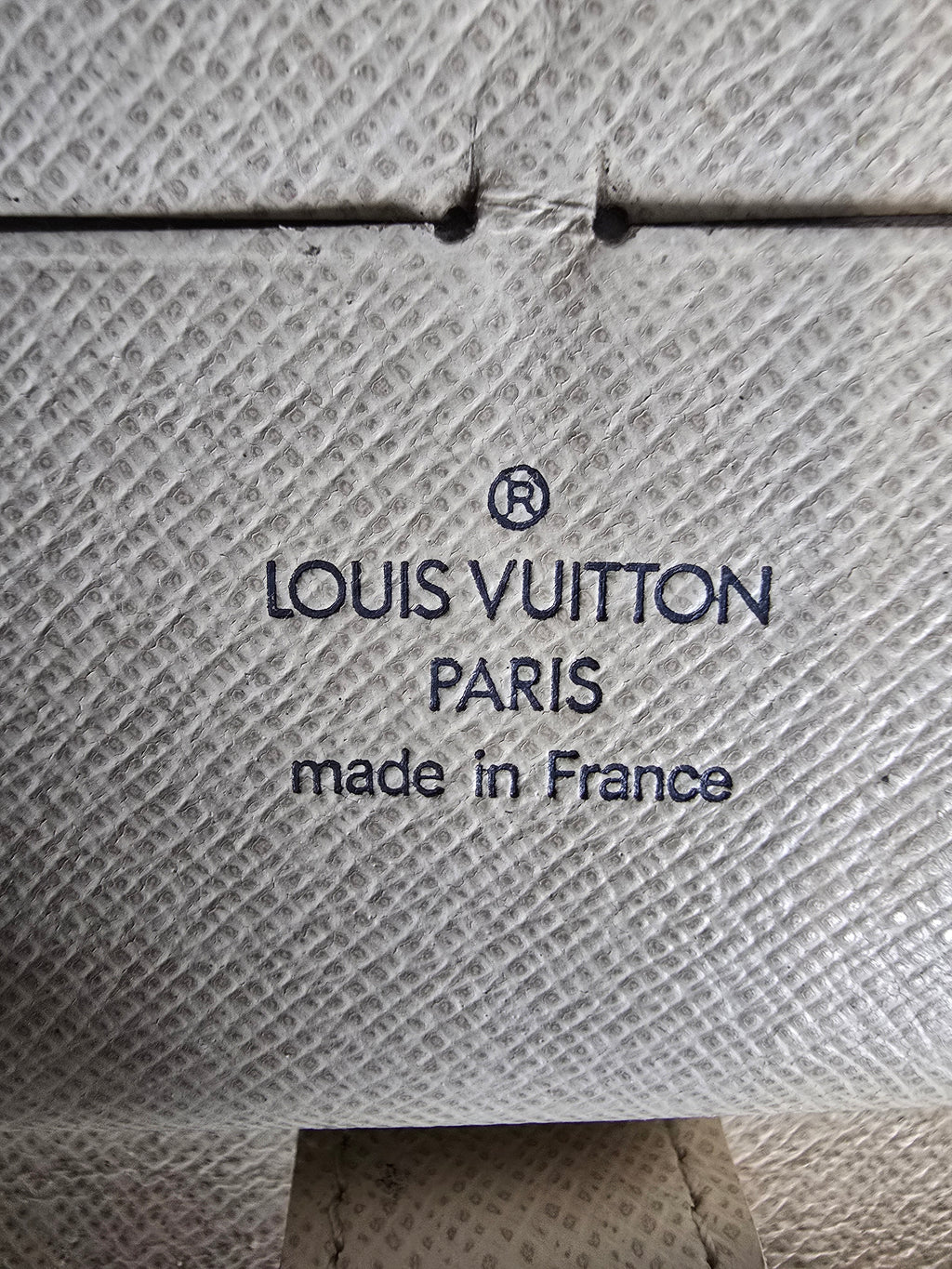 Louis Vuitton Damier Azur Zippy Wallet