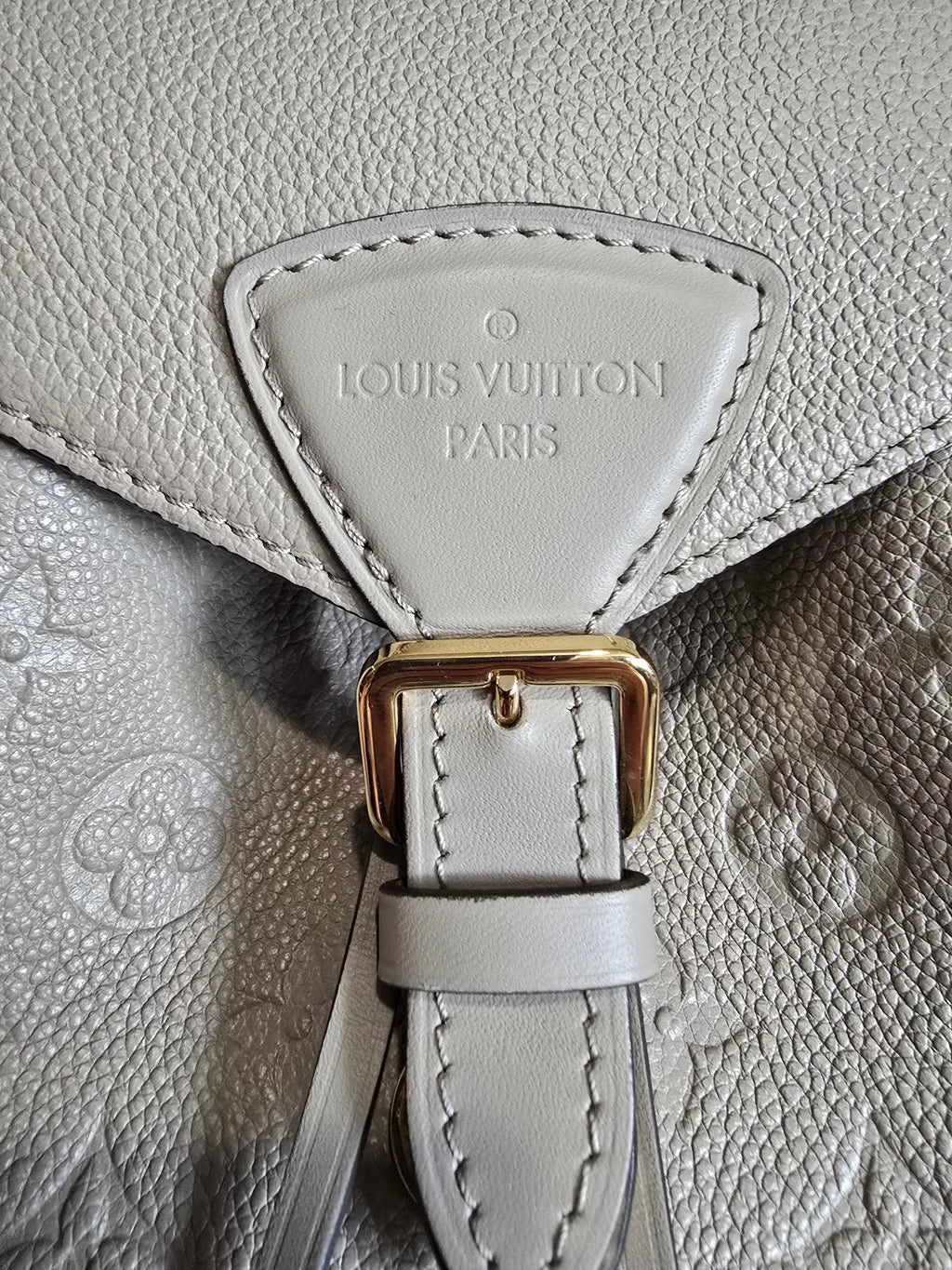 Louis Vuitton Monogram Montsouris NM Backpack – Light Gray / Gold Hardware