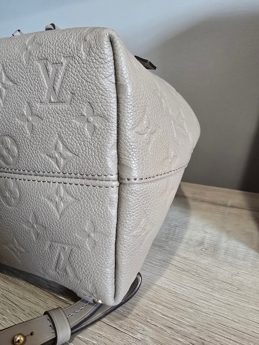 Louis Vuitton Monogram Montsouris NM Backpack – Light Gray / Gold Hardware