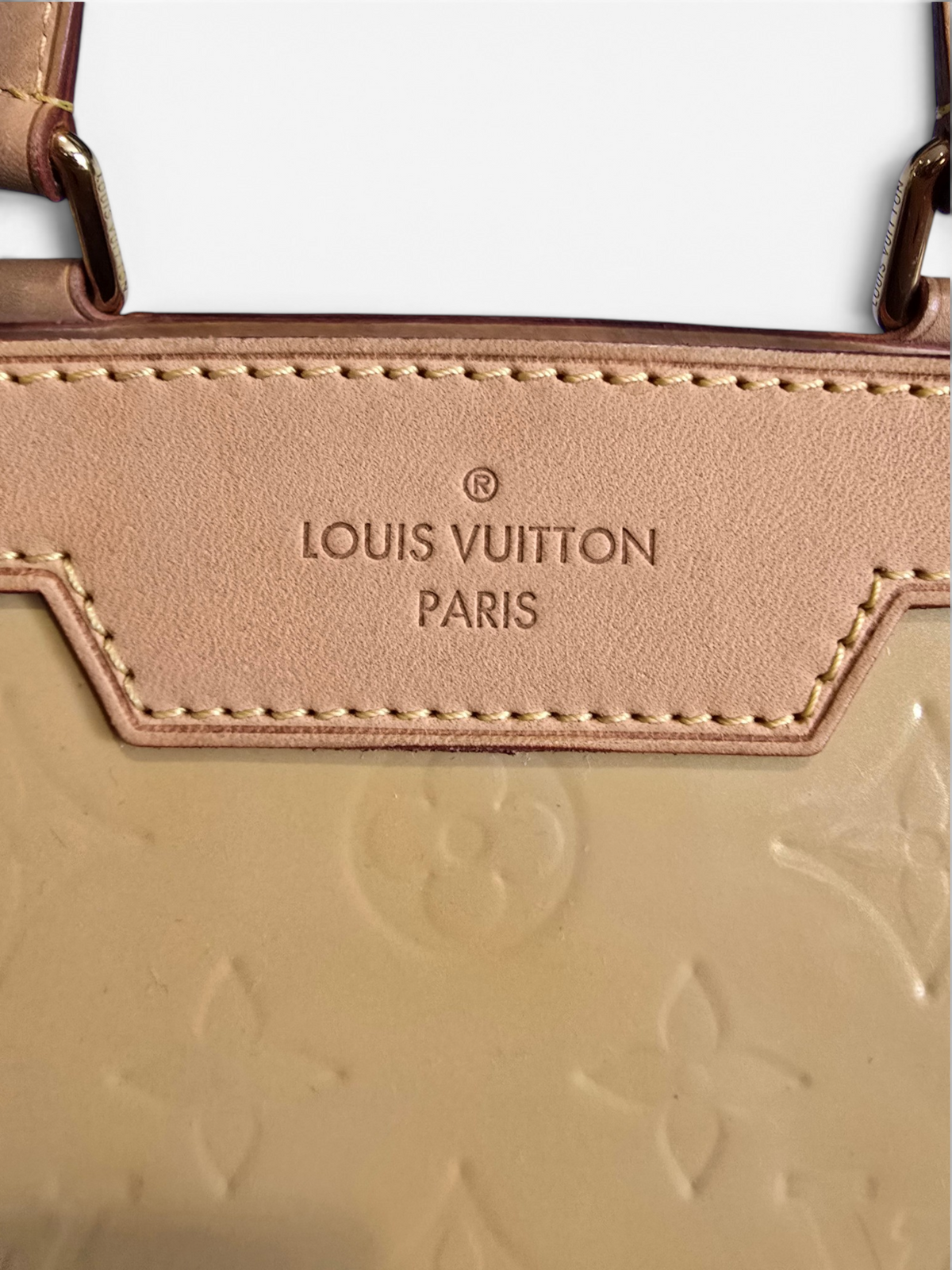 Louis Vuitton Vernis Brea MM – Beige Yellow / Gold Hardware
