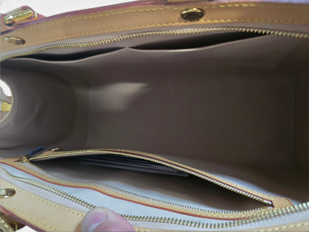 Louis Vuitton Vernis Brea MM – Beige Yellow / Gold Hardware