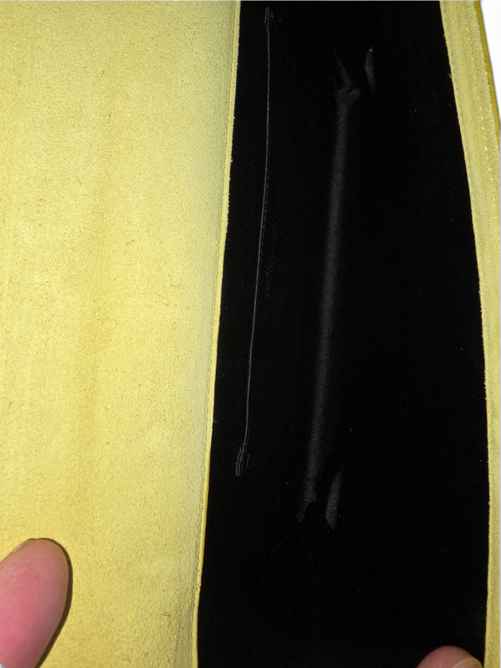 Saint Laurent Belle de Jour Clutch – Patent Yellow