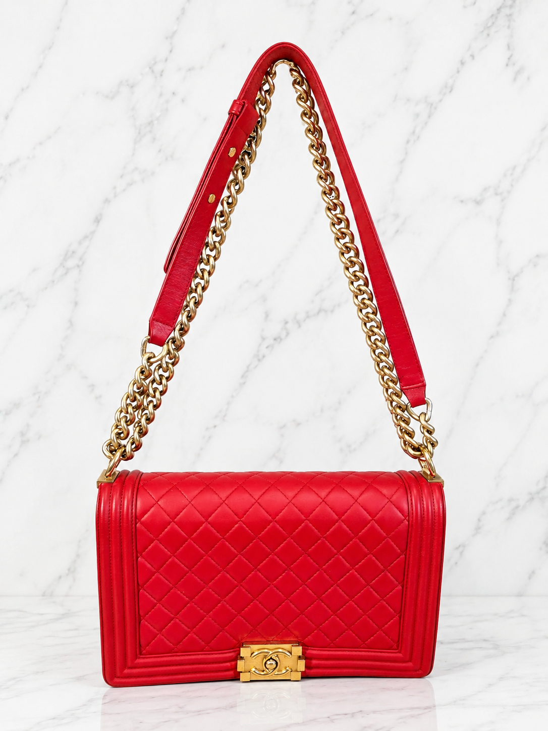 Chanel Caviar Quilted Medium Boy Bag Red Gold Hardware